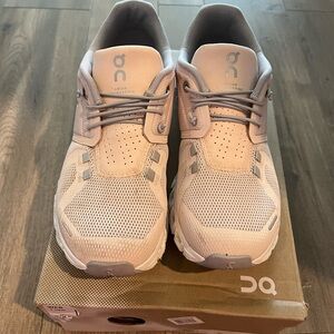 Oncloud women’s running shoes